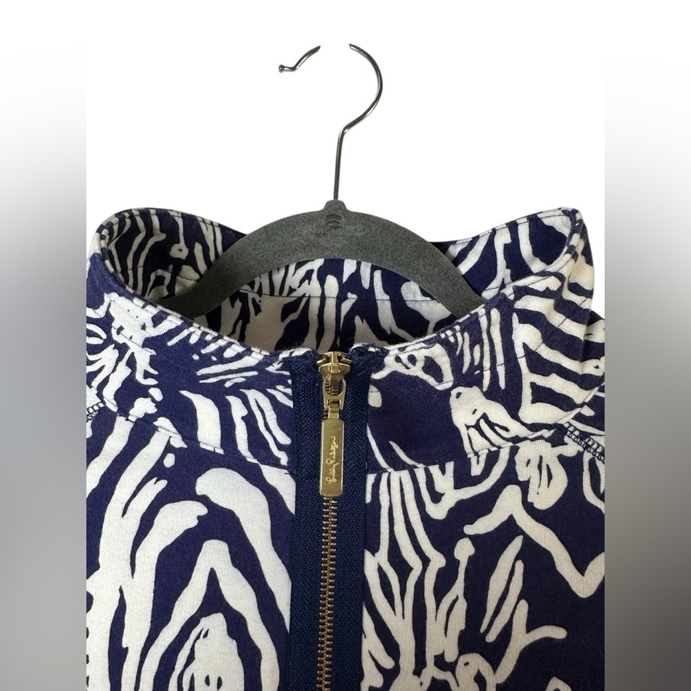 Lilly Pulitzer Skipper Popover Navy Blue White Zebra Print XS - Picture 3 of 12